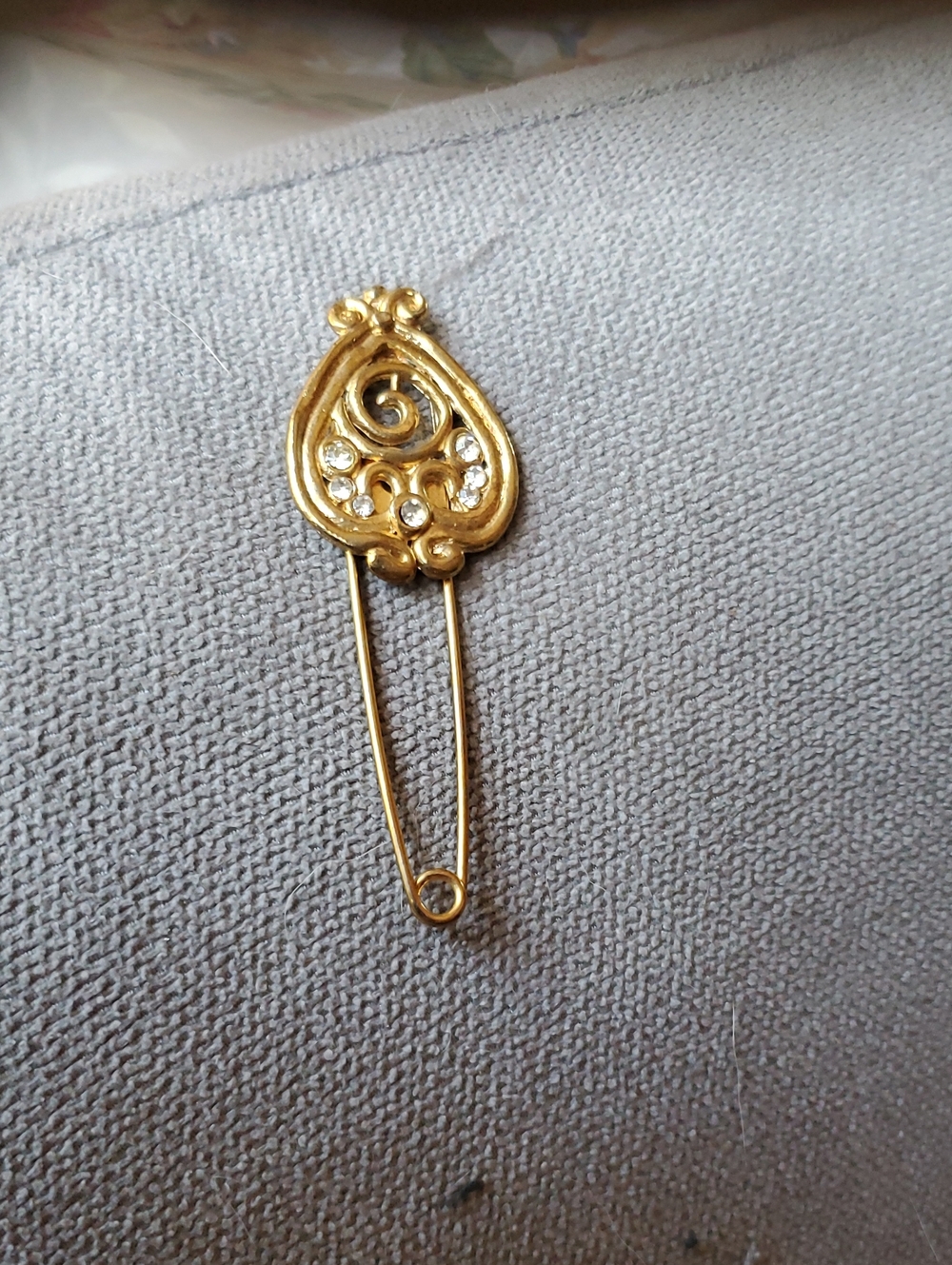 Brooch
